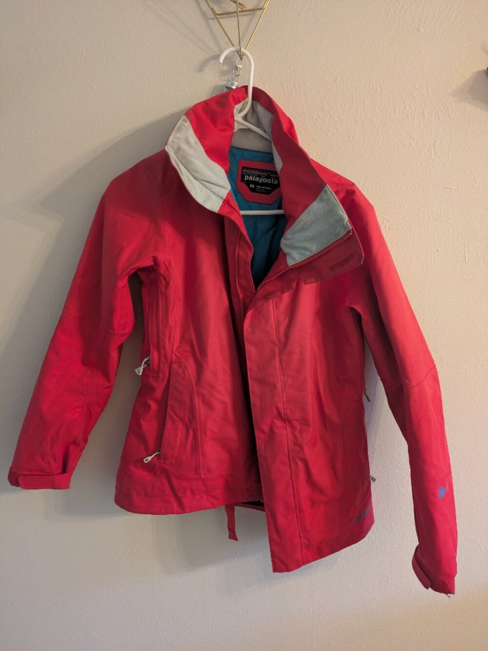 XS Red Patagonia Women's Ski Jacket